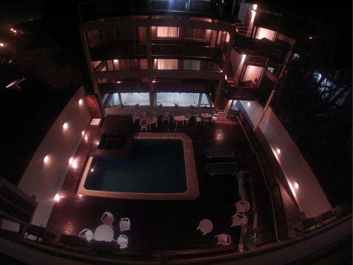 Yreta Apart Hotel Puerto Iguazú Quarto foto
