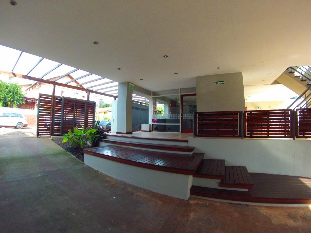 Yreta Apart Hotel Puerto Iguazú Exterior foto